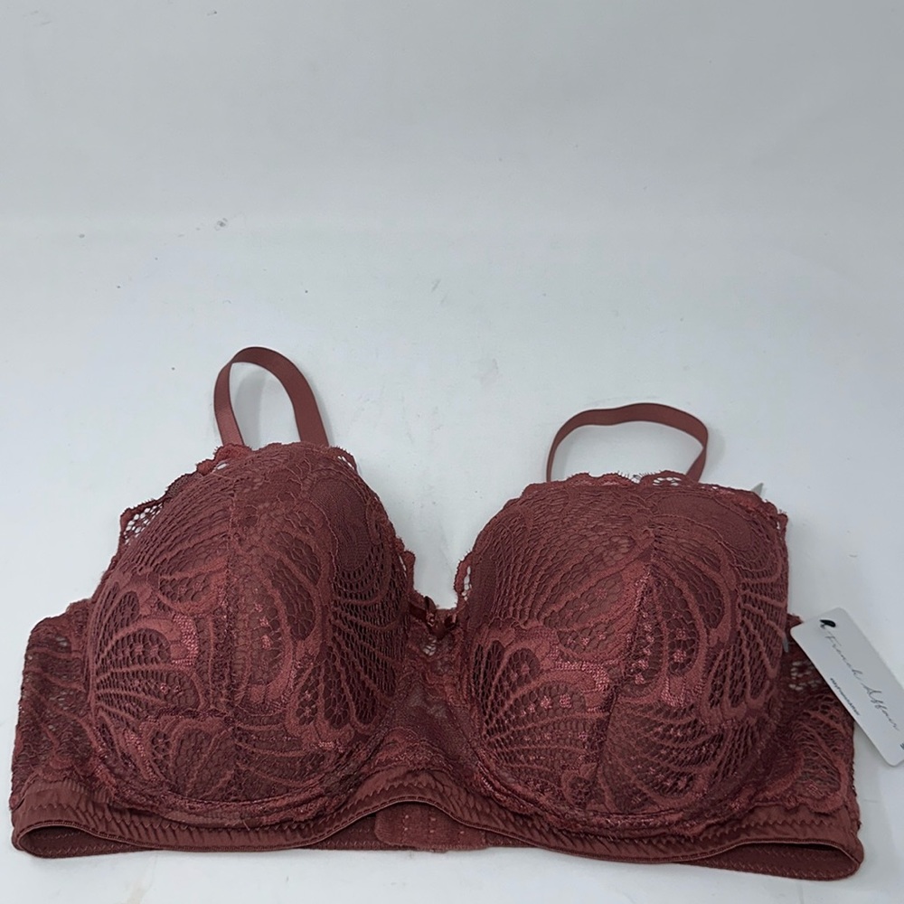 French Affair romantic silhouette Lace bra